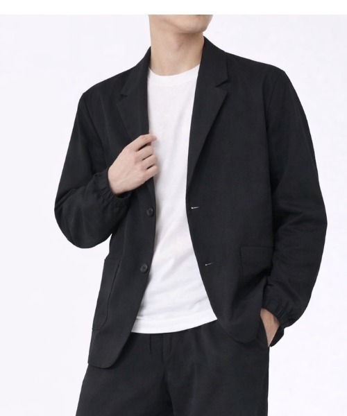 CORISCO（コリスコ）の「接触冷感ストレッチ吸水速乾テーラードジャケット(M1)（テーラードジャケット・メンズ・グレー/ブラック・X-LARGE/LARGE/MEDIUM）」の2枚目の写真