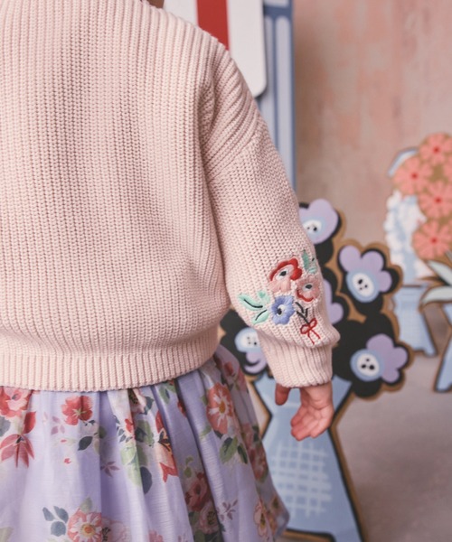 Cath Kidston(キャスキッドソン)の「キッズ 刺繍カーディガン Flower Bunch Embroidery(カーディガン/ボレロ・キッズ・ピンク・122/110/98)」の8枚目の写真