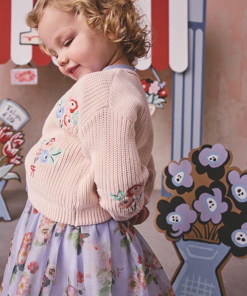 Cath Kidston(キャスキッドソン)の「キッズ 刺繍カーディガン Flower Bunch Embroidery(カーディガン/ボレロ・キッズ・ピンク・122/110/98)」の12枚目の写真