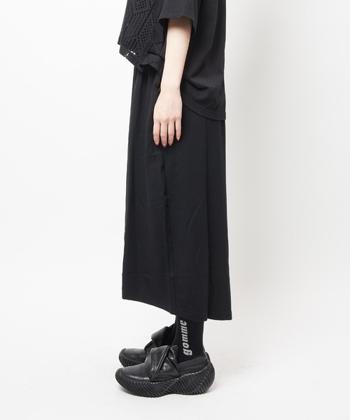gomme（ゴム）の「コクーンポンチスカート（スカート・レディース・ブラック・MEDIUM）」の6枚目の写真