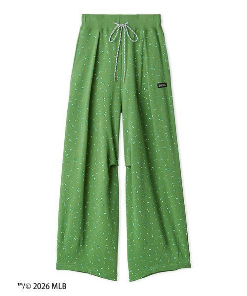 SNIDEL（スナイデル）の「【MLB】Sustainableスウェットワイドパンツ（その他パンツ・レディース・グリーン/グレー/ネイビー・1/0）」の2枚目の写真