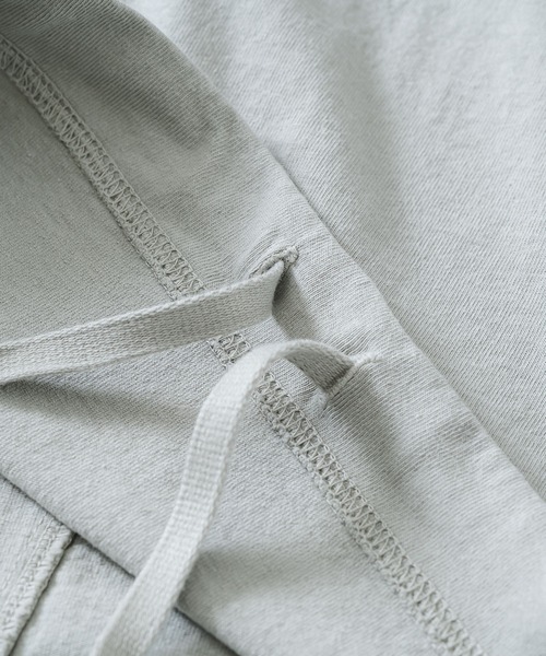 quadro（クオドロ）の「BDドライ度詰め天竺布帛コンビ衿付きP/O（Tシャツ/カットソー・メンズ・グレー/ダークネイビー/キナリ・LARGE/MEDIUM）」の16枚目の写真