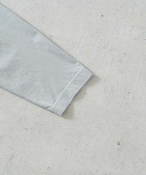 quadro（クオドロ）の「BDドライ度詰め天竺布帛コンビ衿付きP/O（Tシャツ/カットソー・メンズ・グレー/ダークネイビー/キナリ・LARGE/MEDIUM）」の18枚目の写真