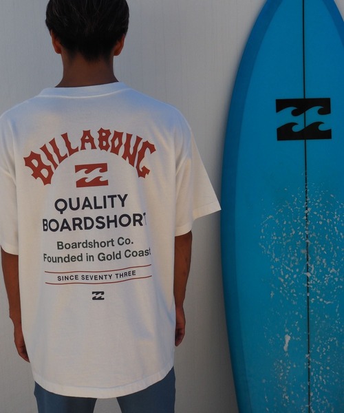 BILLABONG(ビラボン)の「BILLABONG メンズ ARCH 73 Tシャツ 【2026年春夏モデル】/ビラボンバックプリント半袖Tシャツ(Tシャツ/カットソー・メンズ・オフホワイト/ブラック系その他・MEDIUM/LARGE/X-LARGE)」の6枚目の写真