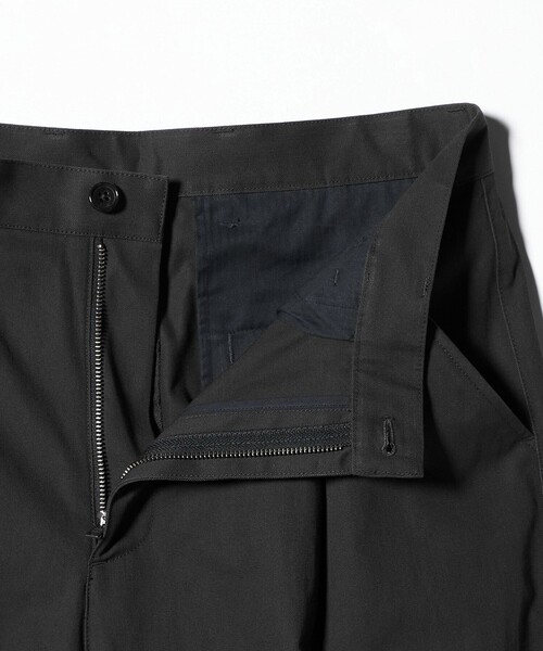 UNITED ARROWS & SONS（ユナイテッドアローズアンドサンズ）の「＜UNITED ARROWS & SONS＞ C TWL HEM/SNAP 1P PANTS/パンツ（チノパンツ・メンズ・ベージュ/ダークグレー・S/M/L/XL）」の19枚目の写真