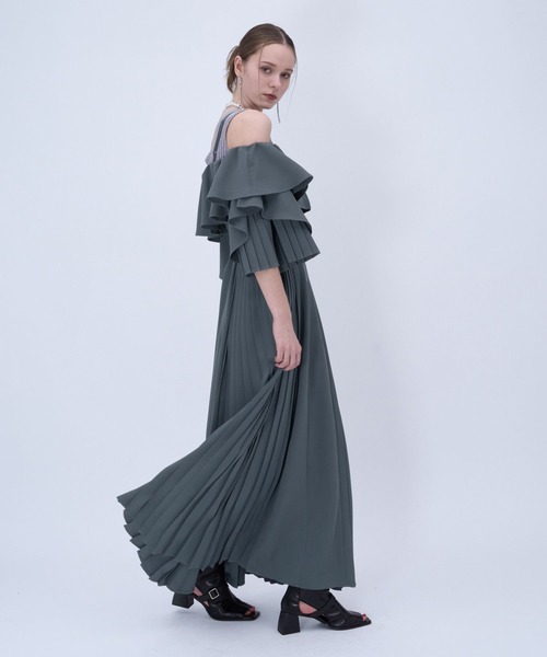 HARE(ハレ)の「【2WAYで着れる】オフショルZIPプリーツワンピース(HARE)(ワンピース・レディース・ブルー/ブラック/ベージュ・FREE)」の21枚目の写真
