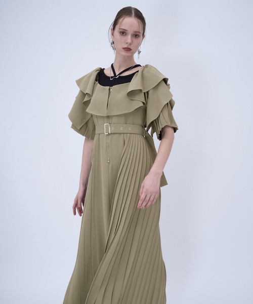 HARE(ハレ)の「【2WAYで着れる】オフショルZIPプリーツワンピース(HARE)(ワンピース・レディース・ブルー/ブラック/ベージュ・FREE)」の10枚目の写真