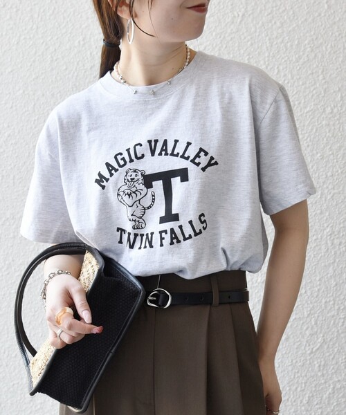 SHIPS any（シップス エニィ）の「GULFCOAST SPORTSWEAR:〈洗濯機可能〉ヴィンテージ ライク グラフィック TEE（Tシャツ/カットソー・レディース・ホワイト/ライトグレー/ブラウン/グリーン/ネイビー・ONE SIZE）」の14枚目の写真