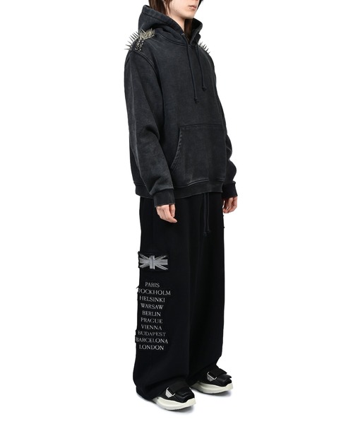 ALICE HOLLYWOOD(アリスハリウッド)の「DEEGAN PULLOVER HOODIE(パーカー・メンズ・ブラック・X-LARGE/LARGE/MEDIUM/SMALL)」の4枚目の写真