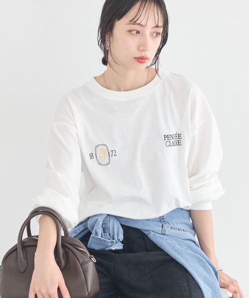 earth music&ecology（アースミュージックアンドエコロジー）の「アソートグラフィックロンT（Tシャツ/カットソー・レディース・B/A/C・FREE）」の2枚目の写真