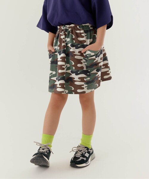 BREEZE(ブリーズ)の「【WEB限定】KUDOZ.B サイドポケットカットソースカート(スカート・キッズ・チャコール/カモフラージュ・100/120/140)」の2枚目の写真