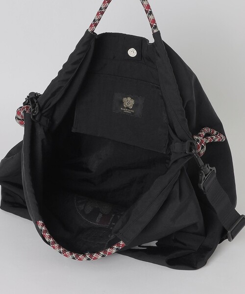 BLACK LABEL CRESTBRIDGE（ブラックレーベル・クレストブリッジ）の「【10th ANNIVERSARY】ブリティッシュエンブロイダリーマルチバッグ（トートバッグ・メンズ・ベージュ系その他3/ブラック・FREE）」の6枚目の写真