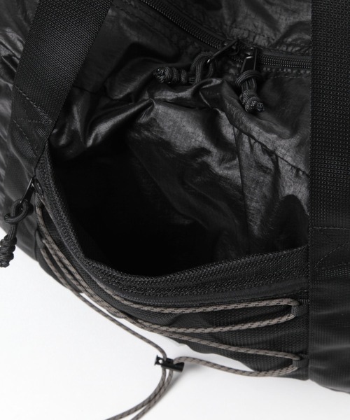 niko and...（ニコアンド）の「《A4サイズ収納可能》パッカブル2WAYボストンバッグ（ボストンバッグ・レディース・ブルー/アイボリー/ブラック・0）」の15枚目の写真