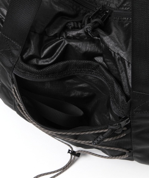 niko and...（ニコアンド）の「《A4サイズ収納可能》パッカブル2WAYボストンバッグ（ボストンバッグ・レディース・ブルー/アイボリー/ブラック・0）」の16枚目の写真