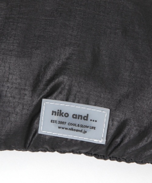 niko and...（ニコアンド）の「《A4サイズ収納可能》パッカブル2WAYボストンバッグ（ボストンバッグ・レディース・ブルー/アイボリー/ブラック・0）」の22枚目の写真