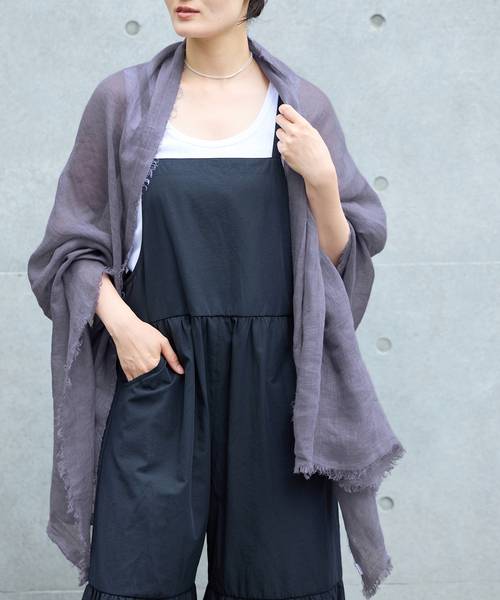 IENA（イエナ）の「NIMNIMDUAI/ニムニムデュアイ PLAIN GAUZE STOLE ストール（ストール/ショール・レディース・ブラウン/キャメル/ピンク/ベージュ/ブルー系その他/オレンジ・FREE）」の3枚目の写真