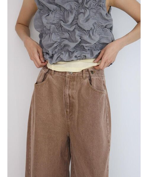 FIKA.（フィーカ）の「Waist tuck fade denim pants（デニムパンツ・レディース・ブラウン/キャメル/グリーン系その他3・MEDIUM）」の8枚目の写真