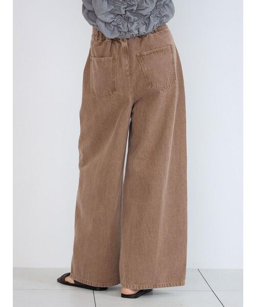 FIKA.（フィーカ）の「Waist tuck fade denim pants（デニムパンツ・レディース・ブラウン/キャメル/グリーン系その他3・MEDIUM）」の16枚目の写真