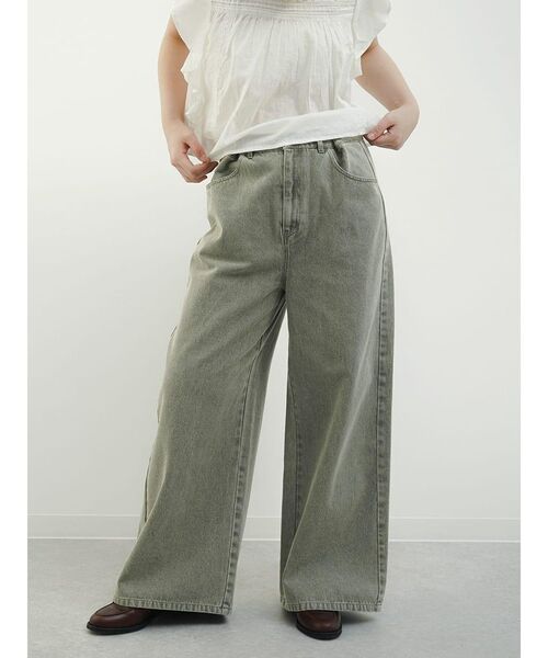 FIKA.（フィーカ）の「Waist tuck fade denim pants（デニムパンツ・レディース・ブラウン/キャメル/グリーン系その他3・MEDIUM）」の3枚目の写真