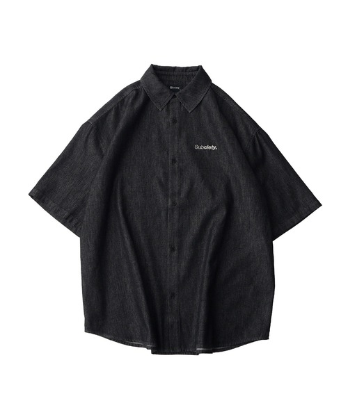 Subciety(サブサエティ)の「Loose fit denim shirt(シャツ/ブラウス・メンズ・ブラック/ワンウォッシュ/インディゴブルー/ブラック系その他・MEDIUM/LARGE/SMALL/X-LARGE)」の5枚目の写真