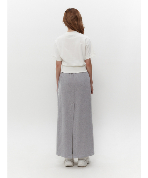 TUOMIO（トゥオミオ）の「RIBBON GRAPHIC MOCK NECK TOP [WHITE]（Tシャツ/カットソー・レディース・その他・1/2）」の4枚目の写真
