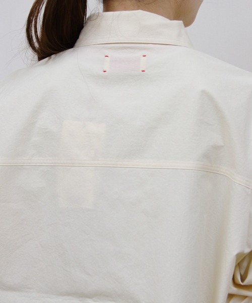 MEYAME（メヤメ）の「MEYAME/メヤメ　別注 フライフロントシャツ　FLY FRONT SHIRT（シャツ/ブラウス・レディース・ブルー/クリーム/ピンク・FREE）」の17枚目の写真