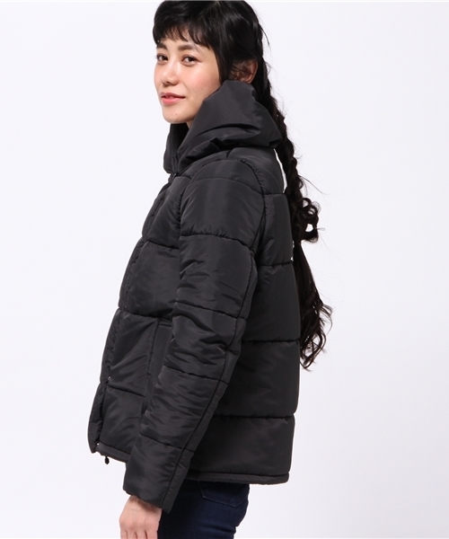 OUTLET(アウトレット)の「【Ciaopanic】タフタ中綿ショートコート(その他アウター・レディース・ベージュ/ネイビー/ブラック・FREE)」の5枚目の写真