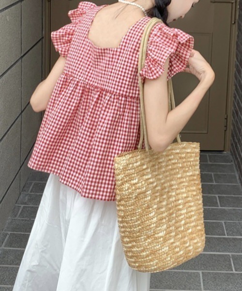 SHEPP(シープ)の「ギンガムチェックスクエアネックブラウス(シャツ/ブラウス・レディース・レッド/ブラック・L/M)」の11枚目の写真