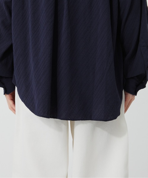 PUBLIC TOKYO(パブリックトウキョウ)の「【P.T】High-gauge Jacquard Shirts /ウォッシャブル/コットン100%/夏服/伸縮性/日本製(シャツ/ブラウス・メンズ・サックスブルー/ダークグレー・S/M)」の11枚目の写真