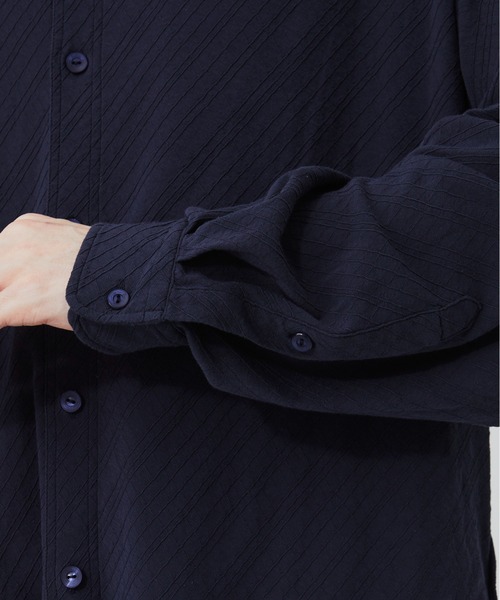PUBLIC TOKYO(パブリックトウキョウ)の「【P.T】High-gauge Jacquard Shirts /ウォッシャブル/コットン100%/夏服/伸縮性/日本製(シャツ/ブラウス・メンズ・サックスブルー/ダークグレー・S/M)」の13枚目の写真