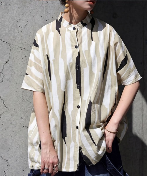 antiqua(アンティカ)の「綿100% ストライプ柄 シャツ(シャツ/ブラウス・レディース・ブラック/ベージュ・ONESIZE)」の9枚目の写真