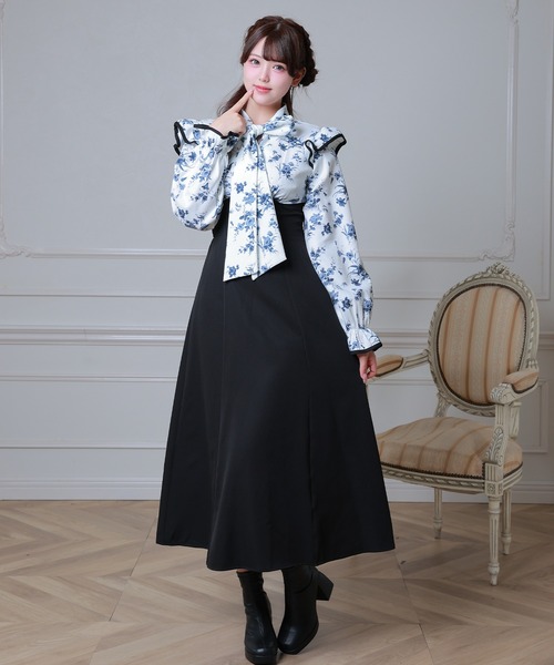 Anely(アネリー)の「花柄 ボウタイ リボン ドッキング ロング ワンピース(ワンピース・レディース・ブラック/チャコールグレー/ネイビー・FREE)」の16枚目の写真