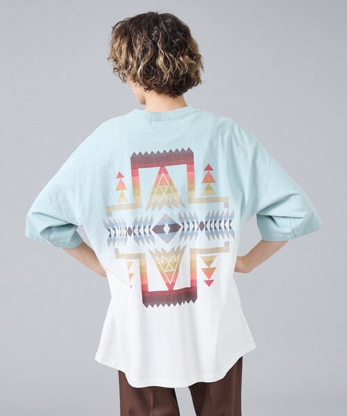 PENDLETON（ペンドルトン）の「【PENDLETON/ペンドルトン】グラデーション ダイバックプリント Tシャツ / ユニセックス（Tシャツ/カットソー・メンズ・グレー系その他/ブルー系その他/オレンジ系その他・M/L）」の2枚目の写真
