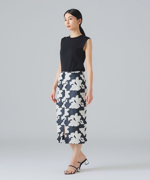 EFFE BEAMS(エッフェビームス)の「コンサバ フラワー ジャカード スカート(スカート・レディース・その他7・36/38)」の6枚目の写真