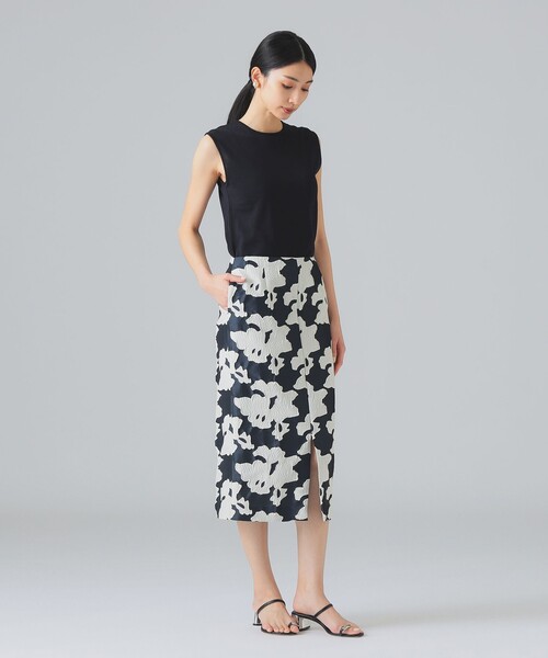 EFFE BEAMS(エッフェビームス)の「コンサバ フラワー ジャカード スカート(スカート・レディース・その他7・36/38)」の7枚目の写真