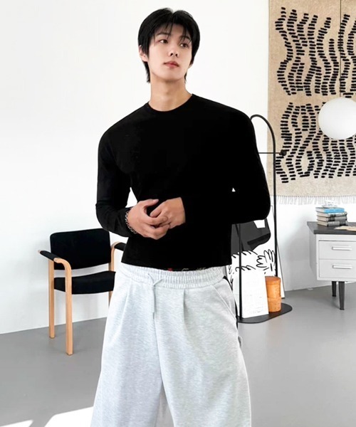 NOWLE(ノウル)の「【NOWLE】タイトフィット エッセンシャル クルーネック ボックス ロンT(Tシャツ/カットソー・メンズ・グレー/ブラック・X-LARGE/LARGE/MEDIUM/SMALL)」の17枚目の写真