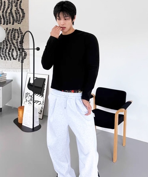 NOWLE(ノウル)の「【NOWLE】タイトフィット エッセンシャル クルーネック ボックス ロンT(Tシャツ/カットソー・メンズ・グレー/ブラック・X-LARGE/LARGE/MEDIUM/SMALL)」の20枚目の写真