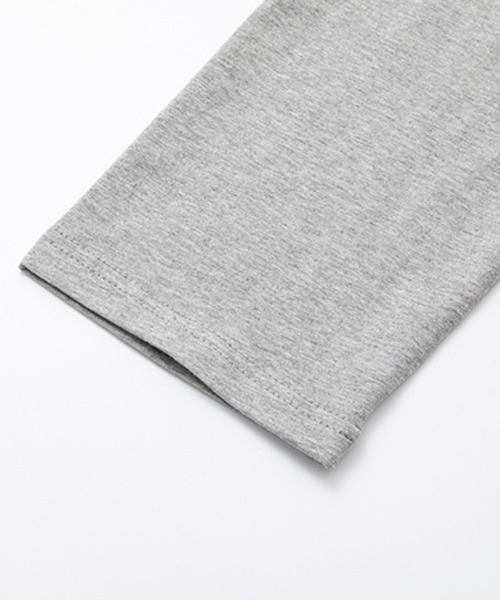 NOWLE(ノウル)の「【NOWLE】タイトフィット エッセンシャル クルーネック ボックス ロンT(Tシャツ/カットソー・メンズ・グレー/ブラック・X-LARGE/LARGE/MEDIUM/SMALL)」の4枚目の写真
