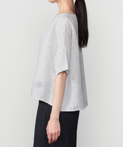 Bshop(ビショップ)の「ORCIVAL | リネンチェック ボートネックプルオーバー WOMEN(シャツ/ブラウス・レディース・ホワイト系その他・1)」の9枚目の写真