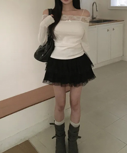 VIVID LADY（ビビッドレディー）の「レースネック オフショルダータイトトップス（Tシャツ/カットソー・レディース・ピンク/アイボリー・FREE）」の15枚目の写真