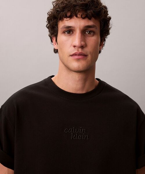 Calvin Klein(カルバン・クライン)の「ショートスリーブリラックス300Tシャツ(Tシャツ/カットソー・メンズ・グレー系その他/ブラック/ブルー系その他/ホワイト・L/M/S/XL)」の12枚目の写真