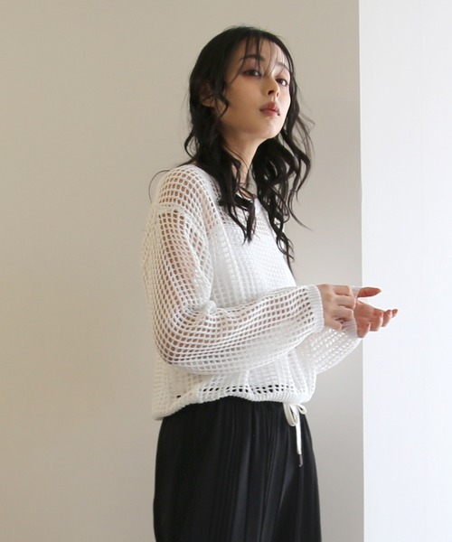 No one knows（ノーワンノーズ）の「ZOZO限定 透かし編みニットプルオーバー(インナー付き)2点セット（アンサンブル・レディース・ブラック/ホワイト・FREE）」の12枚目の写真
