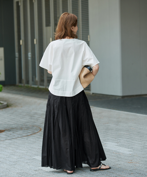 VERMEIL par iena(ヴェルメイユパーイエナ)の「タックボリュームパンツ(その他パンツ・レディース・ブラック/ブラウン・FREE)」の5枚目の写真