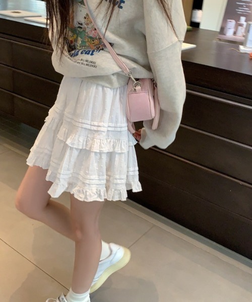 boemy(ボエミー)の「インナーパンツ付き フリルレースティアード ミニスカート(スカート・レディース・ブラック/ホワイト・M/S/L)」の8枚目の写真