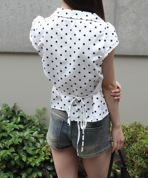 tinkerend(ティンカーエンド)の「Gathered Dot Blouse / ギャザードットブラウス(シャツ/ブラウス・レディース・ホワイト/ブラック・FREE)」の4枚目の写真