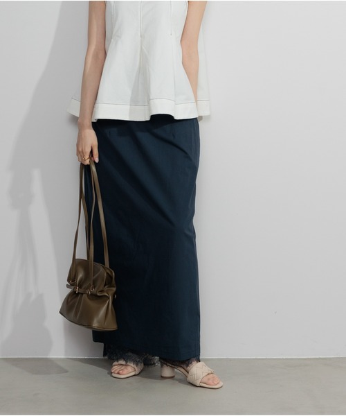 OandI(オーアンドアイ)の「バックスリットレースヘムスカート(スカート・レディース・ブラウン/ベージュ/ネイビー・M)」の3枚目の写真