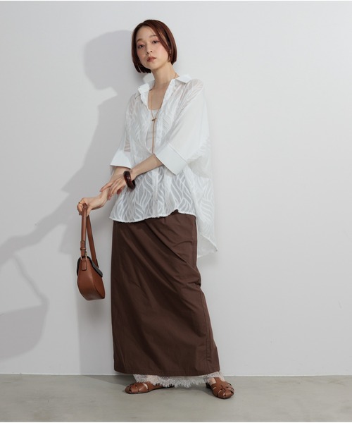 OandI(オーアンドアイ)の「バックスリットレースヘムスカート(スカート・レディース・ブラウン/ベージュ/ネイビー・M)」の10枚目の写真