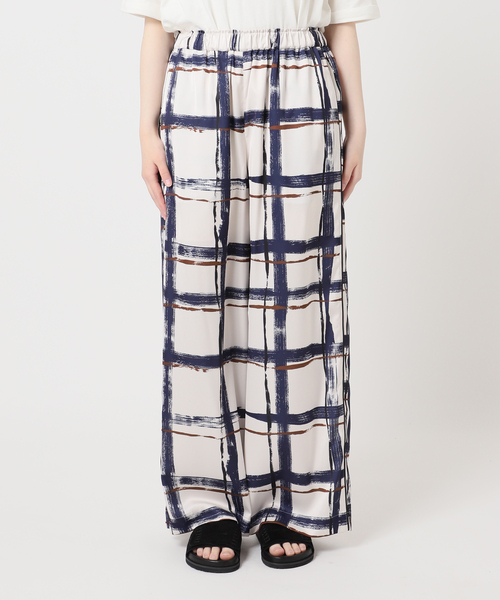 JOURNAL STANDARD(ジャーナルスタンダード)の「Multi Satin Pt Piping パンツ(その他パンツ・レディース・ブラウン/ブラック/ブルー・FREE)」の4枚目の写真