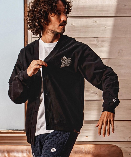 1minute 1second(ワンミニットワンセカンド)の「mcg3851-pave heart print 10oz loose fit cardigan カーディガン(1M26A230)(カーディガン/ボレロ・メンズ・ブラック×ホワイト/ブラック×ブラック/アッシュ・M/L/XL)」の21枚目の写真