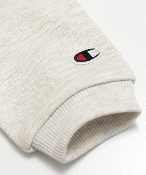Champion(チャンピオン)の「〈チャンピオン〉カレッジロゴ裏毛トレーナー(スウェット・キッズ・オートミール/レッド/ネイビー・80cm/130cm/90cm/100cm/110cm/120cm)」の9枚目の写真